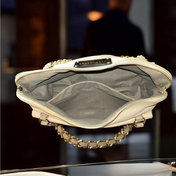 Authentic VINTAGE Marc Jacob’s Vintage Purse - Picture 10 of 11